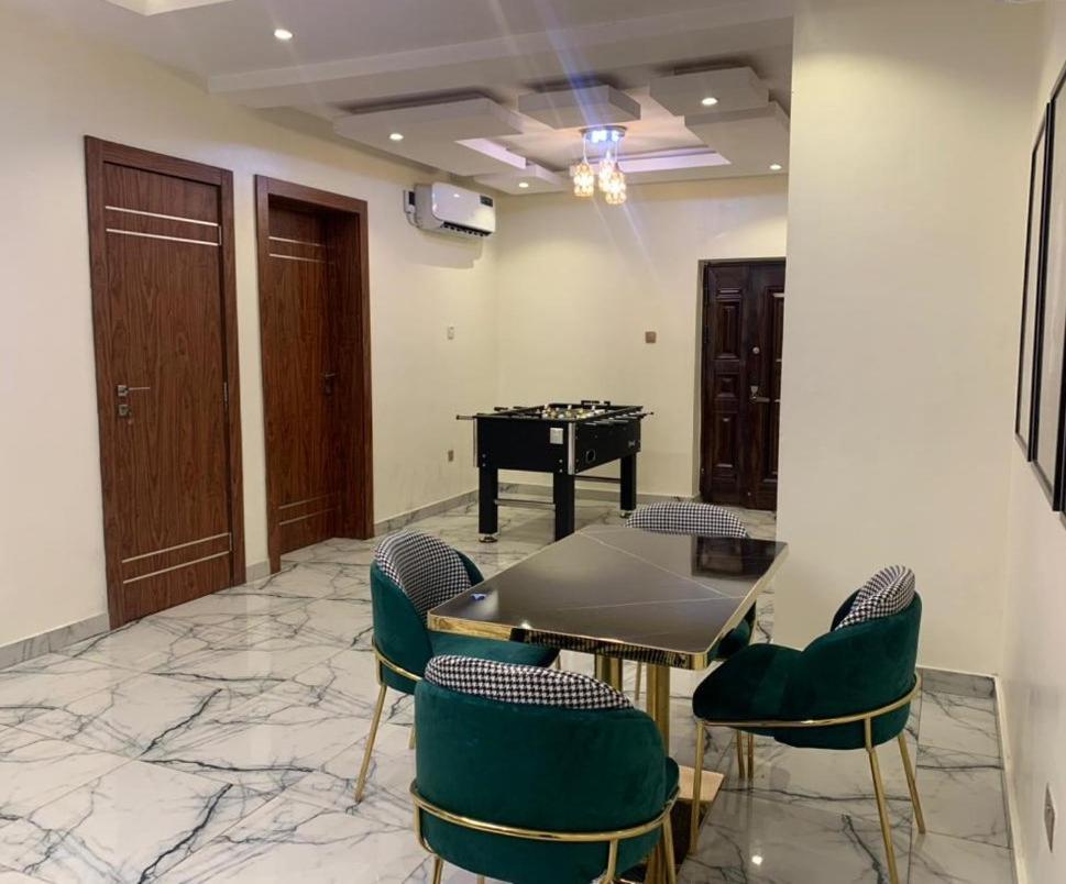 God'S Touch Apartments Remi Fani Kayode Gra. Ikeja Eksteriør bilde